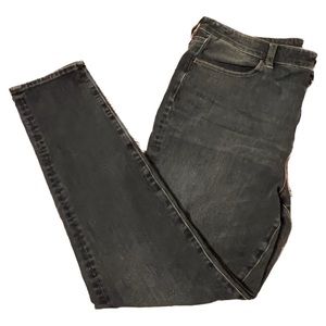 Women’s American Eagle Super High Rise Jeggings- Size 14 Regular